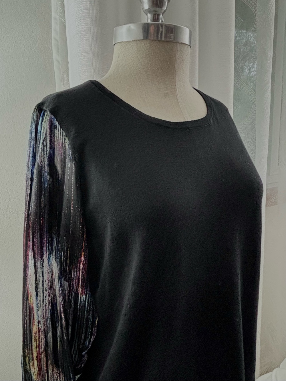 LuLaRoe Penny Top, Black w/metalluc/sheer sleeves, M, NWT